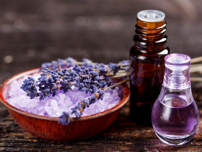 Lavender oil, nga makapadasig sa paggama sa mga antioxidant sa lawas